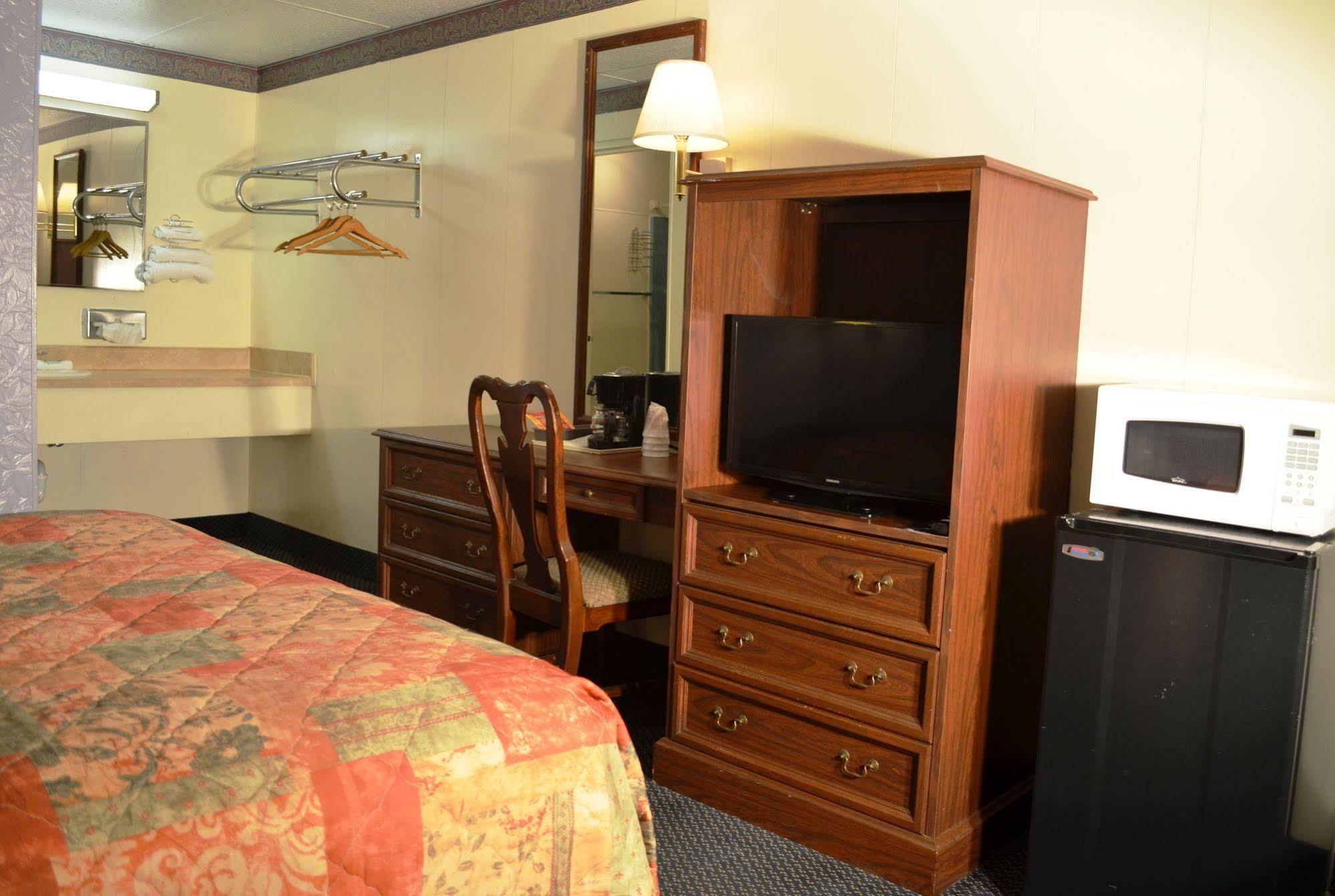 Economy Inn Bluefield エクステリア 写真