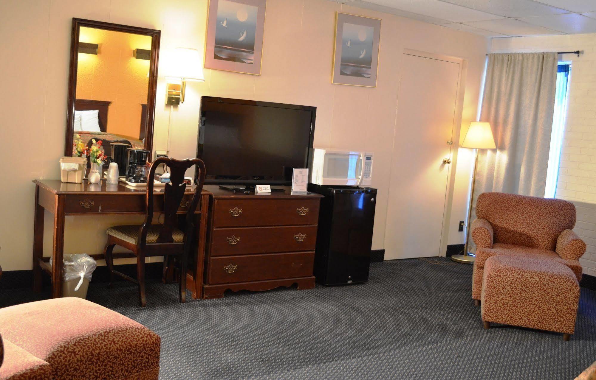 Economy Inn Bluefield エクステリア 写真